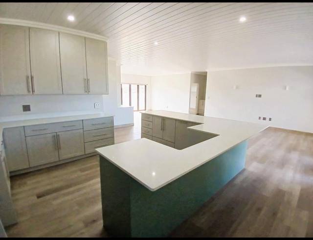 3 BEDROOM HOUSE FOR SALE IN STILBAAI-WES